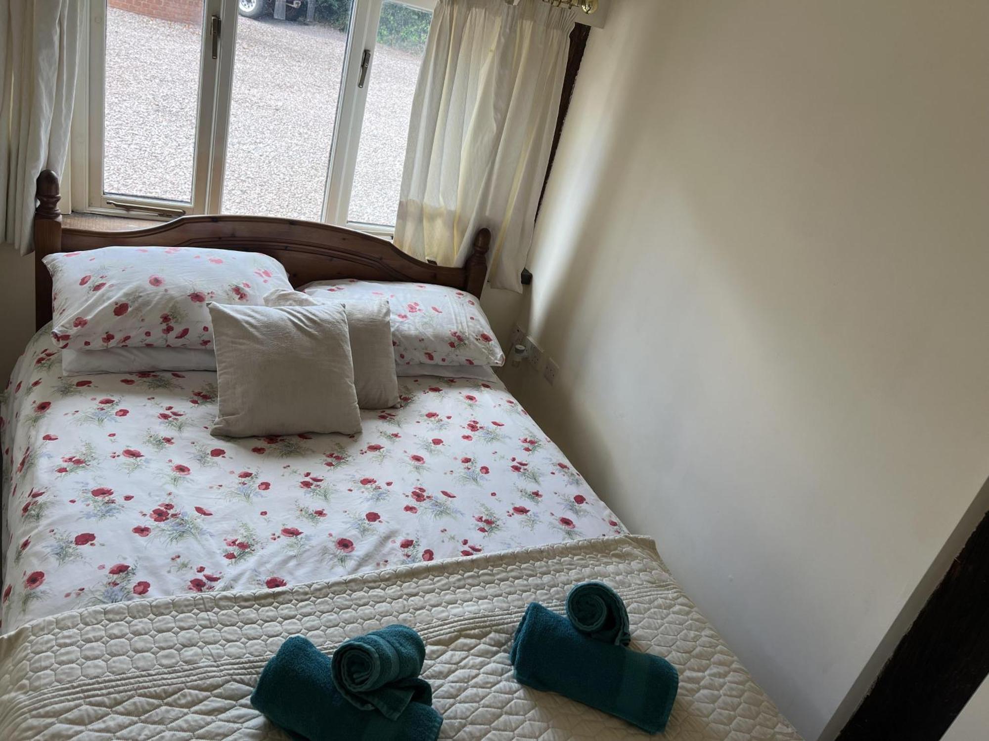 Beautiful 1-Bed House In Gloucestershire Westbury on Severn Eksteriør billede